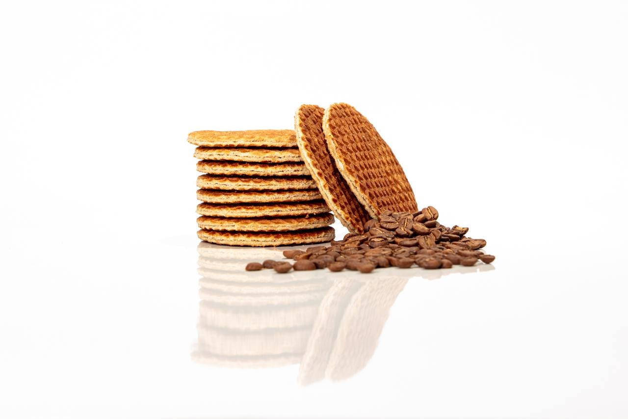 Stroopwafels DeBakker Café com grãos de café